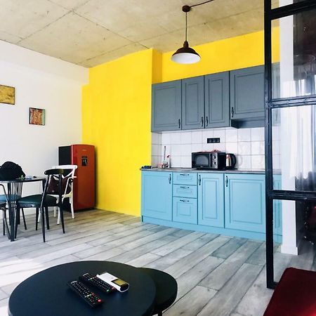 Style Apartments By Happy Place 트빌리시 외부 사진